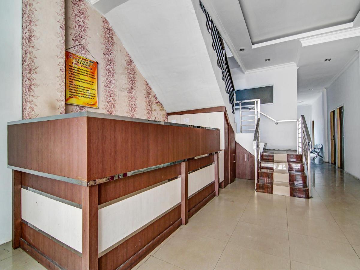 Oyo 90897 Hotel Sepupu Satria Pekanbaru Ngoại thất bức ảnh