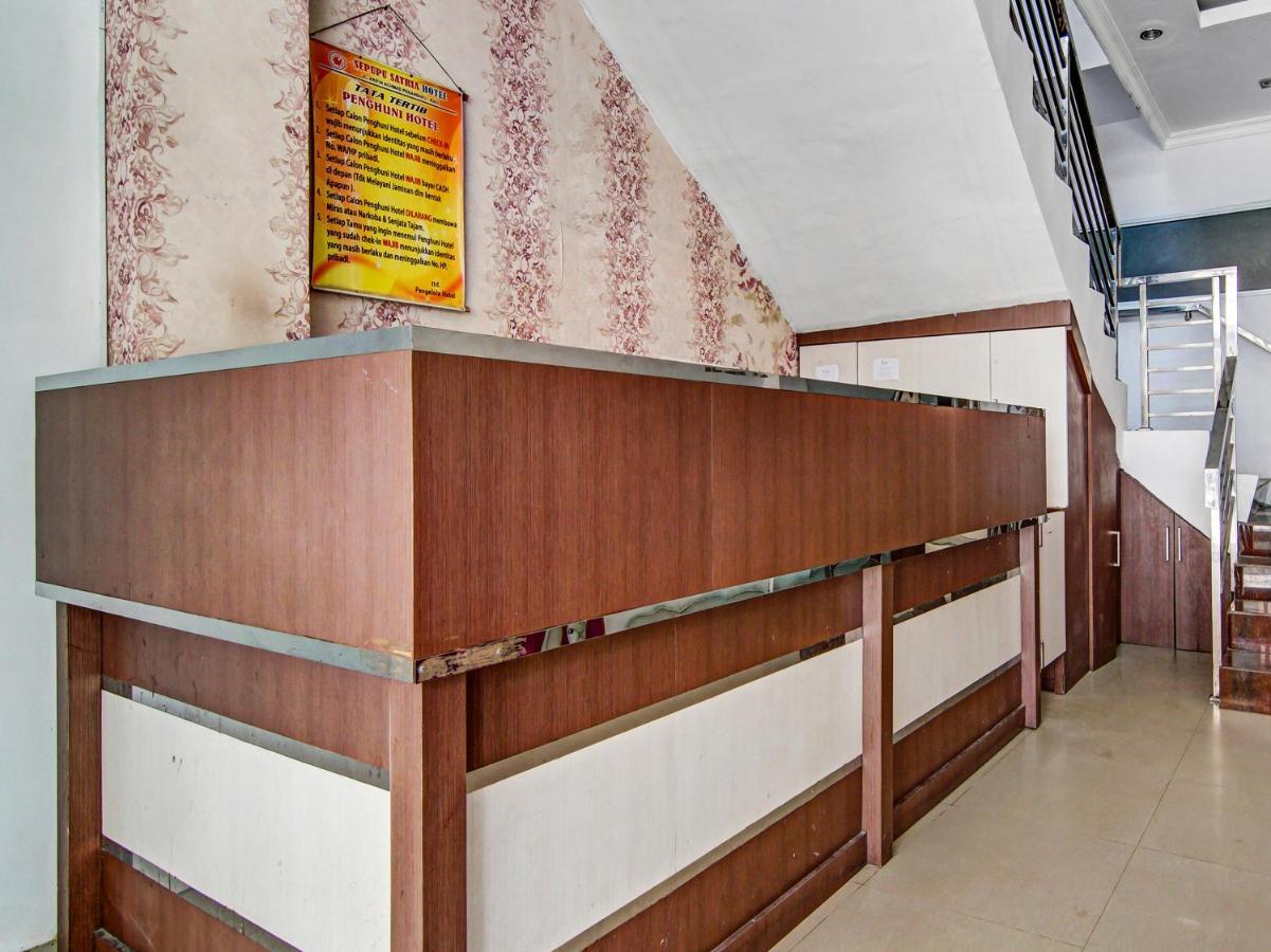 Oyo 90897 Hotel Sepupu Satria Pekanbaru Ngoại thất bức ảnh