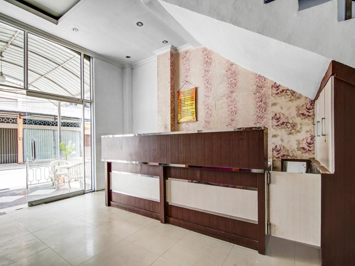Oyo 90897 Hotel Sepupu Satria Pekanbaru Ngoại thất bức ảnh