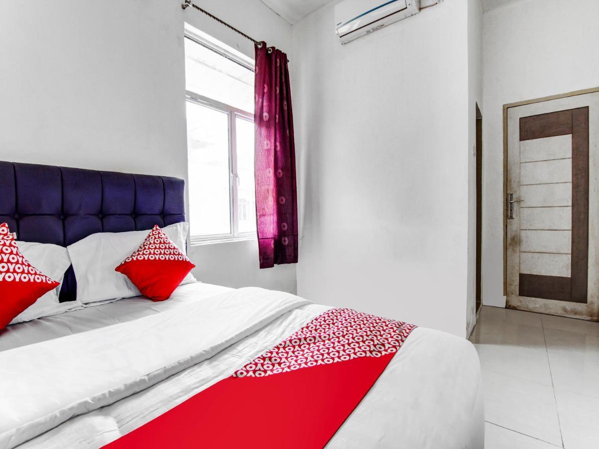 Oyo 90897 Hotel Sepupu Satria Pekanbaru Ngoại thất bức ảnh